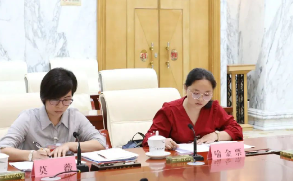 628c2e1ed4134.png 3.png